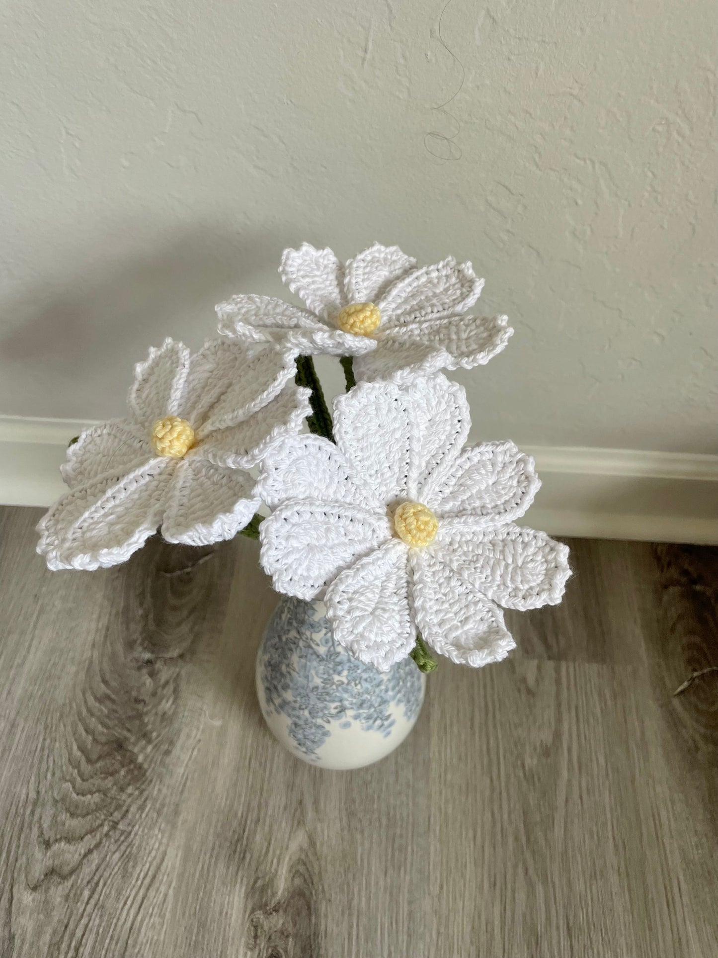 Bright White Cosmo